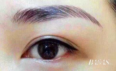 纹美瞳线视频,打造迷人电眼，轻松掌握美瞳线技巧